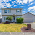 Cozy 2 Story Home in Orting!