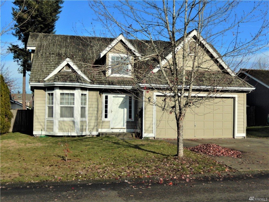 3 Beds 2.5 bath homes in Spanaway