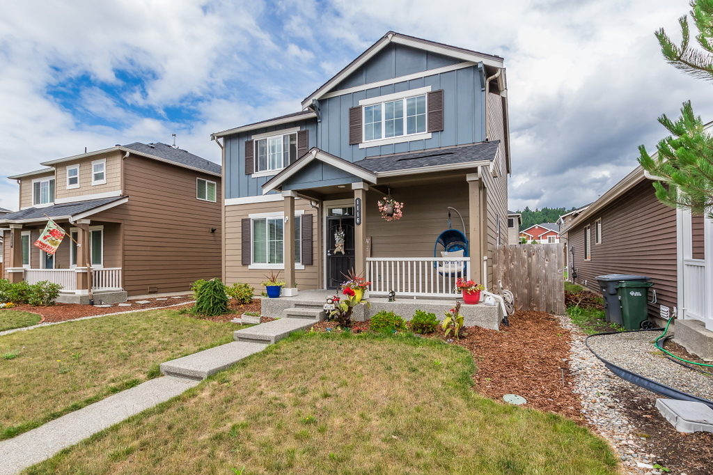 4 Beds 2.5 bath homes in Orting