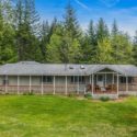 3 BDR Home on 1.5 Acres!